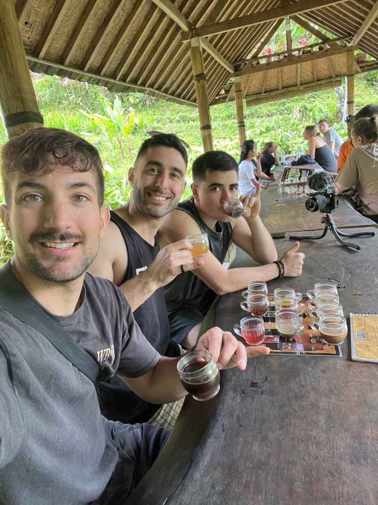 Degustación de Cafe de Luwak en Bali, Indonesia.