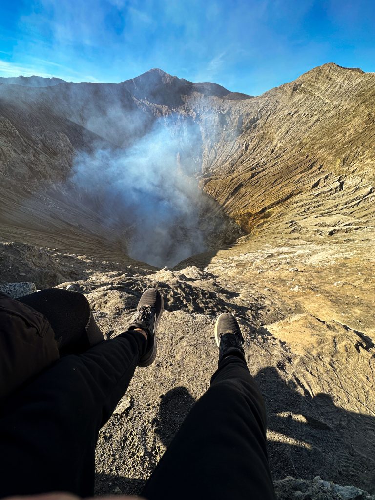 Vistas desde el cráter del Mt.Bomo, Java, Indonesia