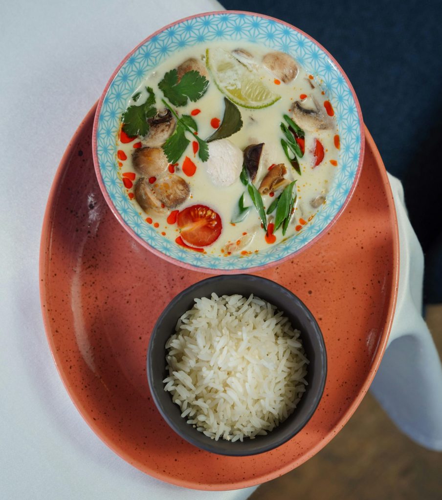 Tom kha kai