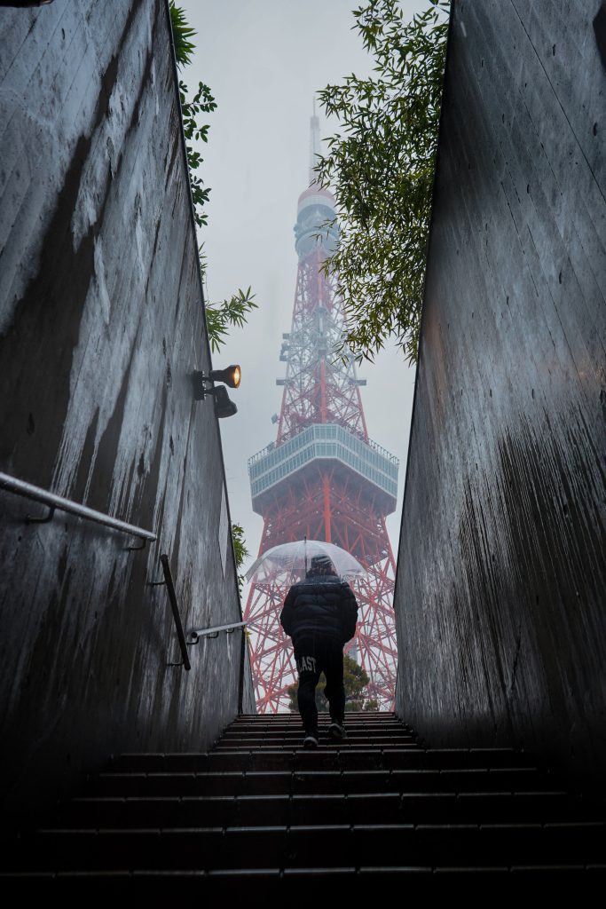 Torre de Tokio, salida desde el estacionamiento