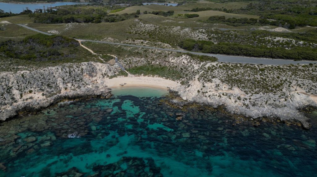 Rottnes island playa